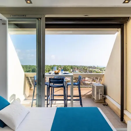 Blue Light - Vue - Dernier Etage - Parking - Climatisation - Village Naturiste *