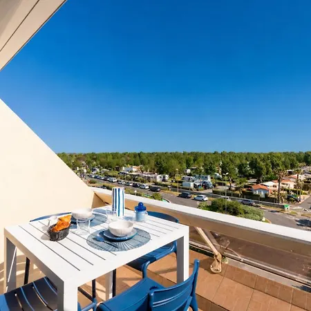 Blue Light - Vue - Dernier Etage - Parking - Climatisation - Village Naturiste Apartmán